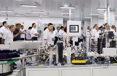 跑出項目建設(shè)“加速度” 做實經(jīng)濟發(fā)展“硬支撐”——七師胡楊河市2024年上半年經(jīng)濟工作觀摩會側(cè)記